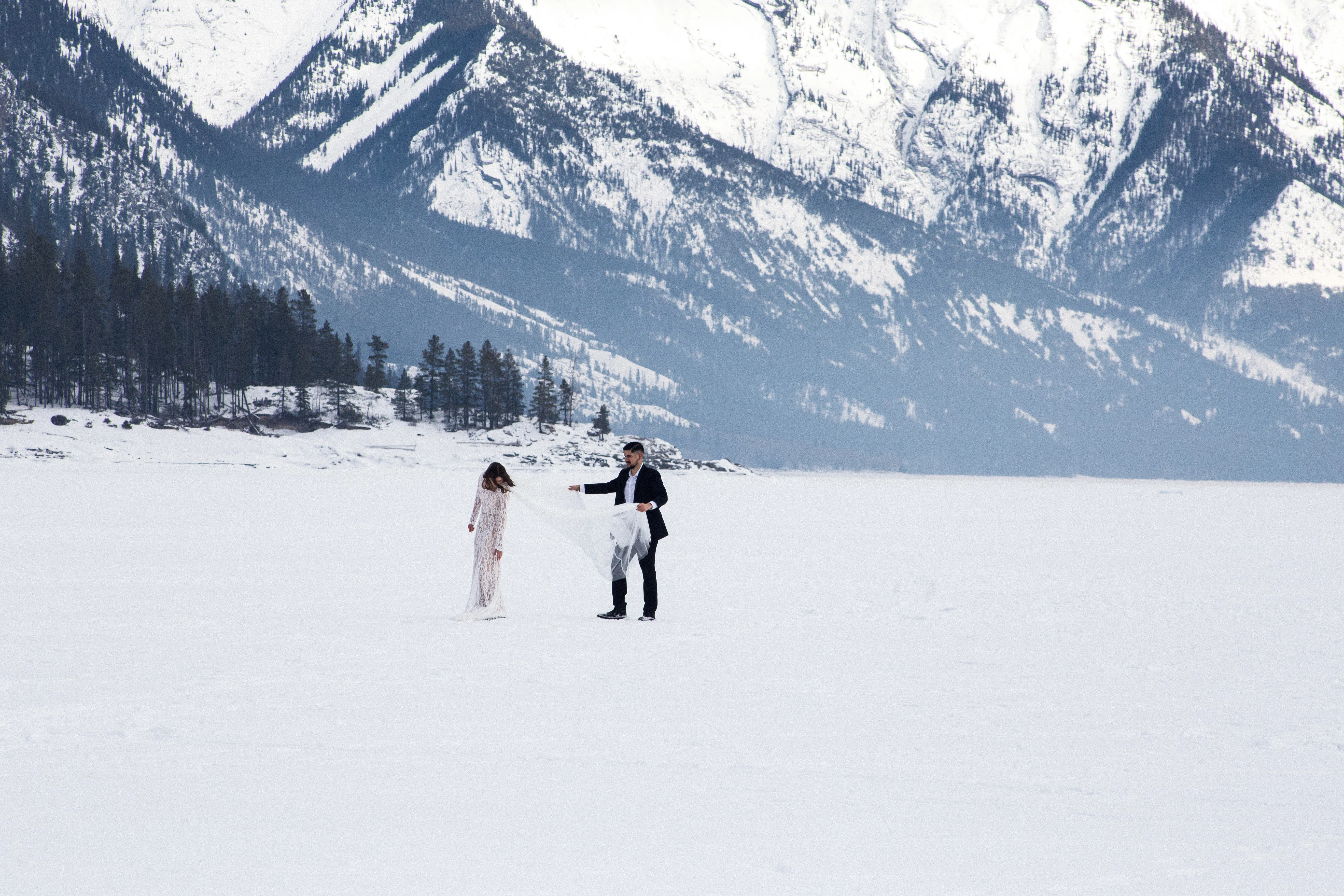 Fotografía editorial de boda - 2. Olivia & Isaac   Banff, CanadÁ